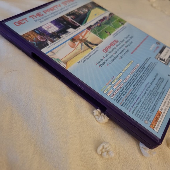 Game Party in Motion XBOX 360 KINECT WB games Arcade Games Complete w/ Manual - Picture 11 of 13